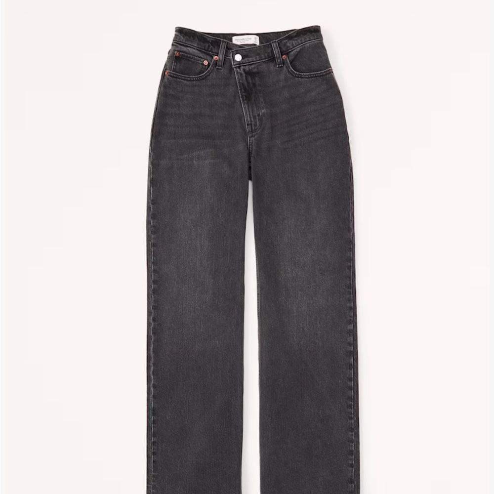 NWT Abercrombie & Fitch High Rise 90s Relaxed jeans